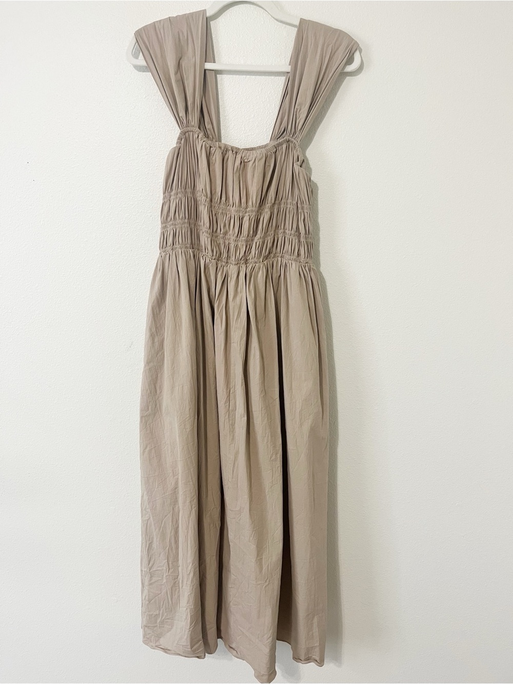 Pomander Place Noah Midi Dress - Picture 2 of 5